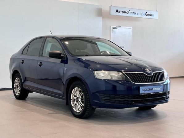 Skoda Rapid I с пробегом 2015 года, цена 750 000 рублей, 160137 км, лифтбек, Автокод Объявления