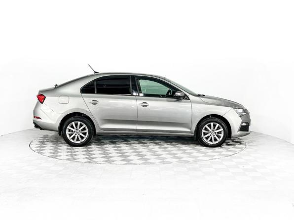 Skoda Rapid II с пробегом 2020 года, цена 1 370 000 рублей, 128073 км, лифтбек, Автокод Объявления