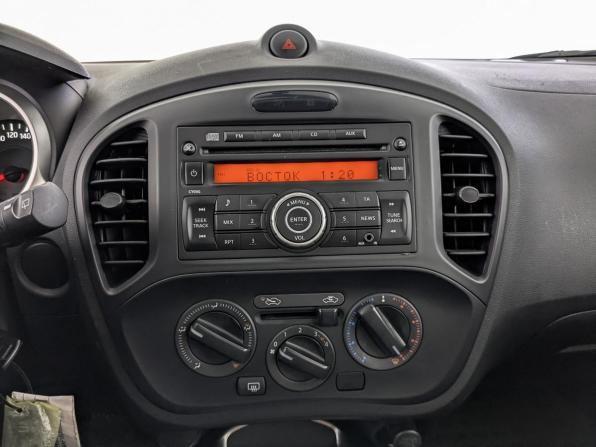 Nissan Juke I с пробегом 2014 года, цена 950 000 рублей, 95156 км, внедорожник, Автокод Объявления