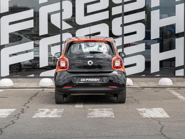 Smart Forfour II с пробегом 2016 года, цена 860 000 рублей, 118608 км, хэтчбек, Автокод Объявления