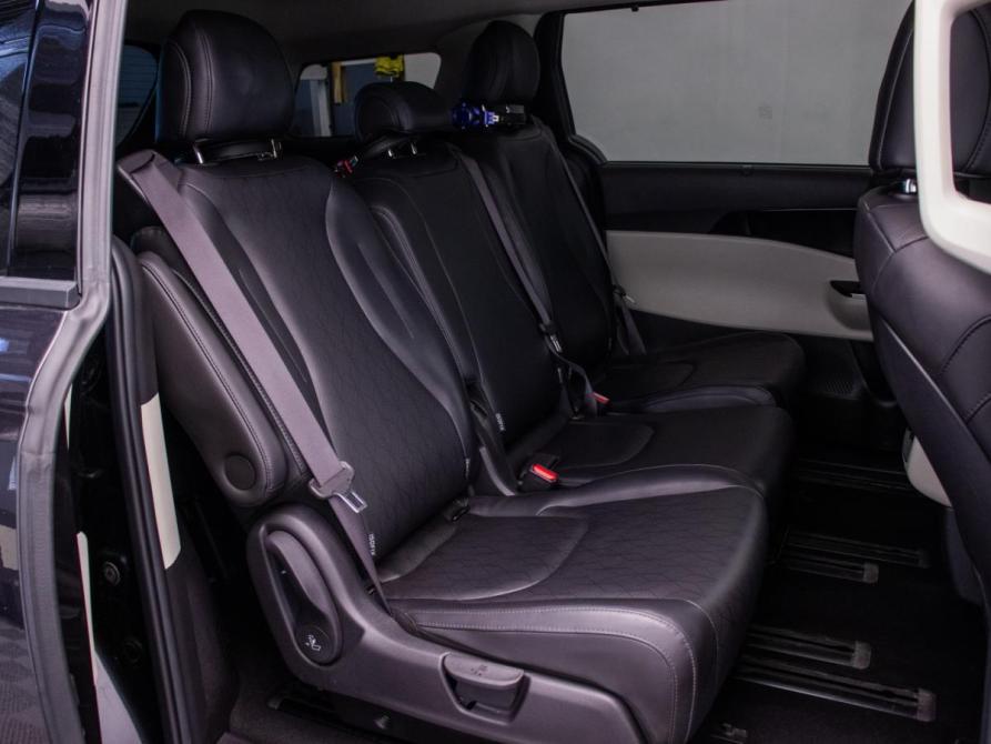 Kia Carnival IV Москва  - изображение 12