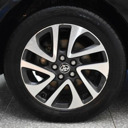 Toyota Sienta II Рестайлинг с пробегом 2018 года, цена 1 095 000 рублей, 119059 км, минивэн, Автокод Объявления