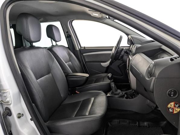 Renault Duster I с пробегом 2015 года, цена 1 250 000 рублей, 116283 км, внедорожник, Автокод Объявления