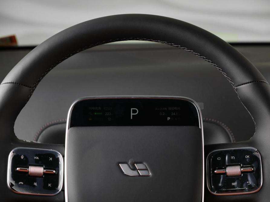 Li Auto (Lixiang) L9 I Рестайлинг Москва  - изображение 14