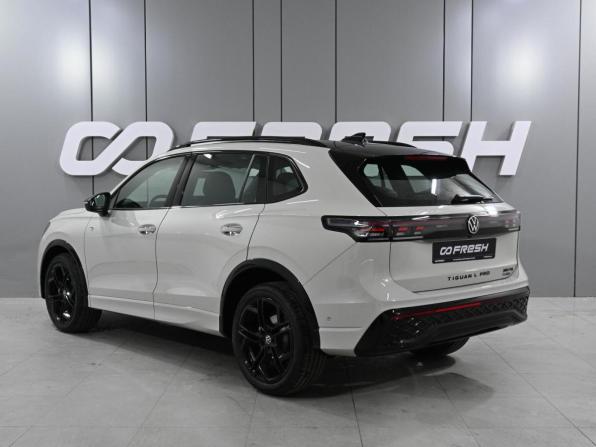 Volkswagen Tiguan II Рестайлинг (China Market) с пробегом 2026 года, цена 4 799 000 рублей, 40 км, внедорожник, Автокод Объявления