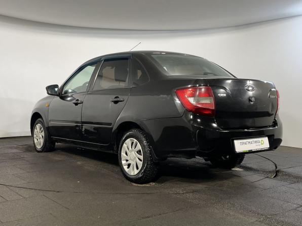 Lada (ВАЗ) Granta I с пробегом 2017 года, цена 259 900 рублей, 305000 км, седан, Автокод Объявления