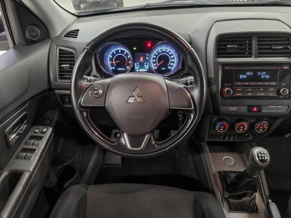 Mitsubishi ASX I Рестайлинг 2 с пробегом 2017 года, цена 989 000 рублей, 198353 км, внедорожник, Автокод Объявления
