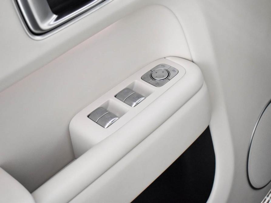 Li Auto (Lixiang) L9 I Рестайлинг Санкт-Петербург  - изображение 10