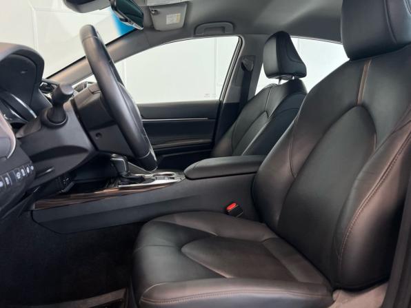 Toyota Camry VIII (XV70) с пробегом 2019 года, цена 2 970 000 рублей, 44300 км, седан, Автокод Объявления