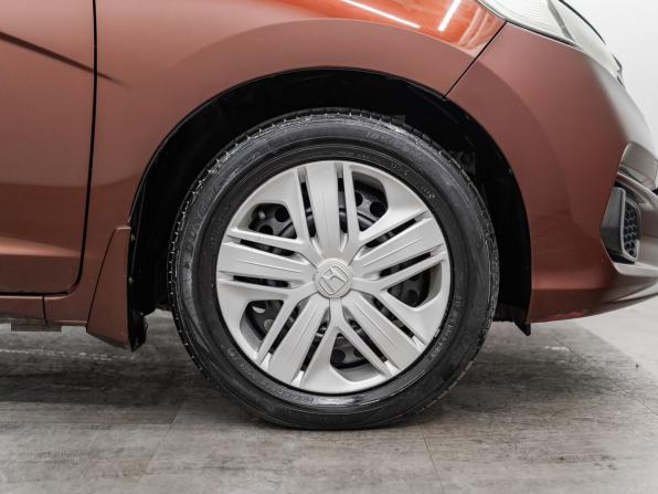 Honda Fit III Рестайлинг с пробегом 2018 года, цена 1 160 000 рублей, 52162 км, хэтчбек, Автокод Объявления