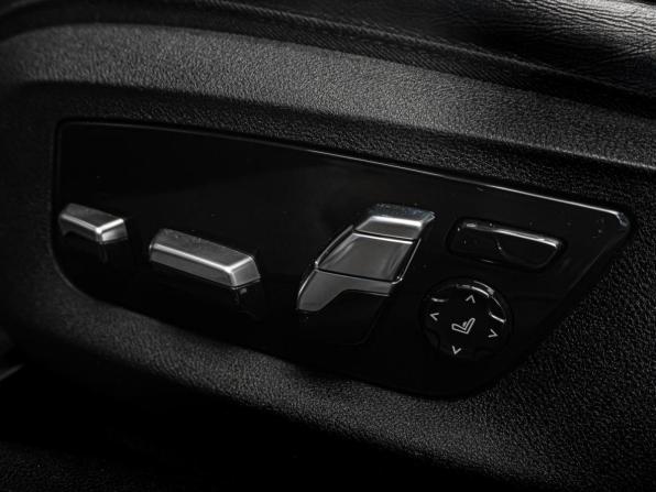 BMW 5 серии VII (G30/G31/G38) с пробегом 2017 года, цена 2 899 000 рублей, 198736 км, седан, Автокод Объявления