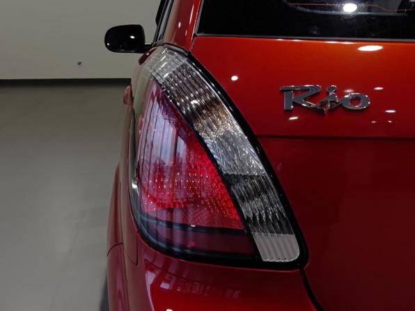 Kia Rio II Рестайлинг с пробегом 2011 года, цена 475 000 рублей, 196052 км, хэтчбек, Автокод Объявления