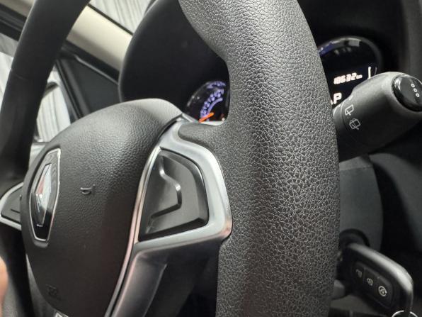 Renault Sandero II Рестайлинг с пробегом 2022 года, цена 1 590 000 рублей, 18632 км, хэтчбек, Автокод Объявления