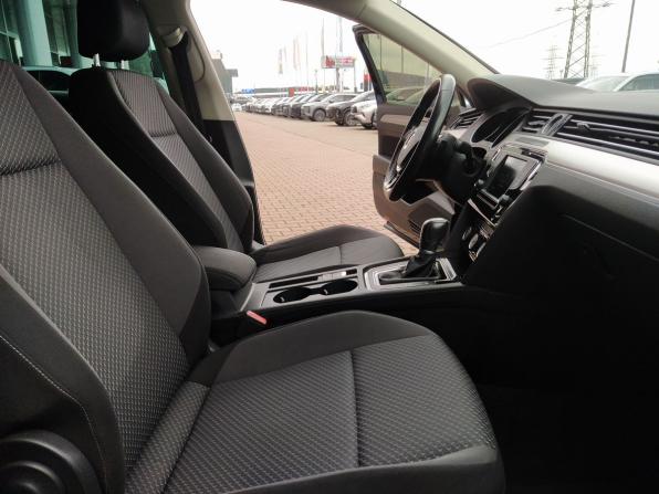 Volkswagen Passat B8 с пробегом 2017 года, цена 1 781 000 рублей, 123147 км, седан, Автокод Объявления