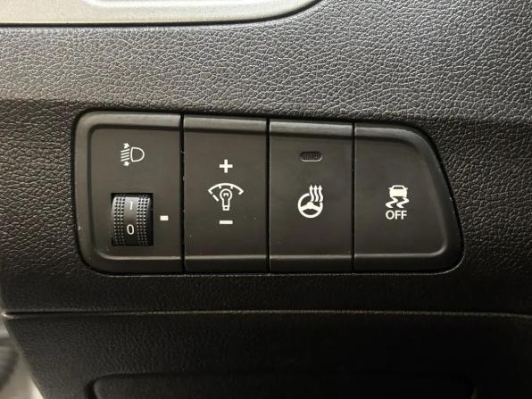 Hyundai Elantra V (MD) Рестайлинг с пробегом 2013 года, цена 1 009 000 рублей, 140004 км, седан, Автокод Объявления