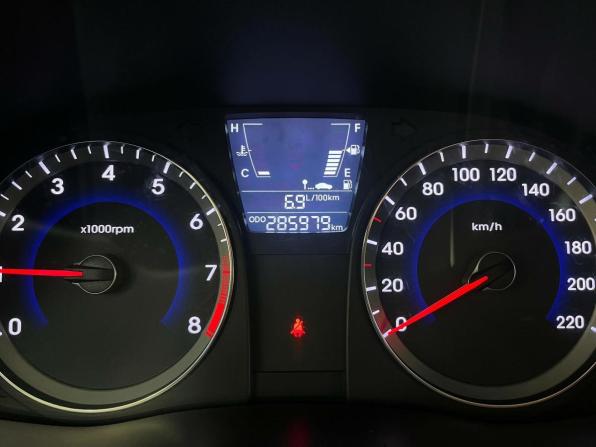 Hyundai Solaris I с пробегом 2012 года, цена 511 910 рублей, 285980 км, хэтчбек, Автокод Объявления
