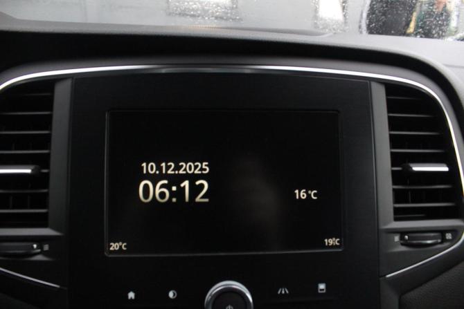 Renault Megane IV с пробегом 2019 года, цена 1 395 000 рублей, 184489 км, универсал, Автокод Объявления