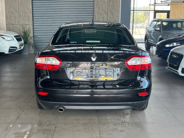 Renault Fluence I с пробегом 2012 года, цена 830 000 рублей, 113000 км, седан, Автокод Объявления
