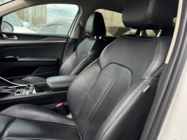 Kia K5 III с пробегом 2020 года, цена 2 540 000 рублей, 62200 км, седан, Автокод Объявления