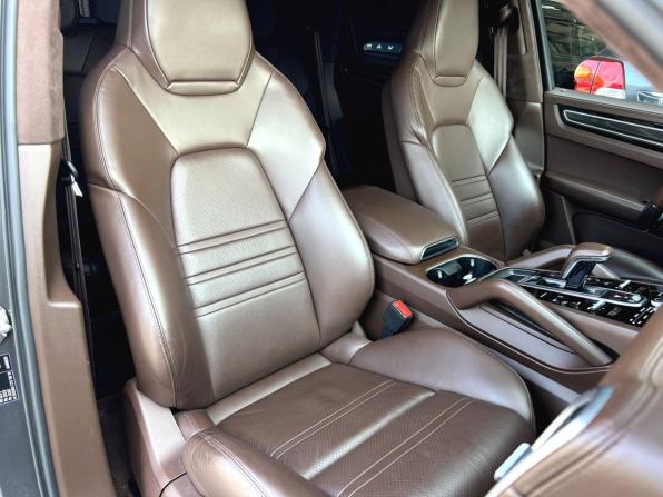 Porsche Cayenne III с пробегом 2019 года, цена 6 400 000 рублей, 102951 км, внедорожник, Автокод Объявления