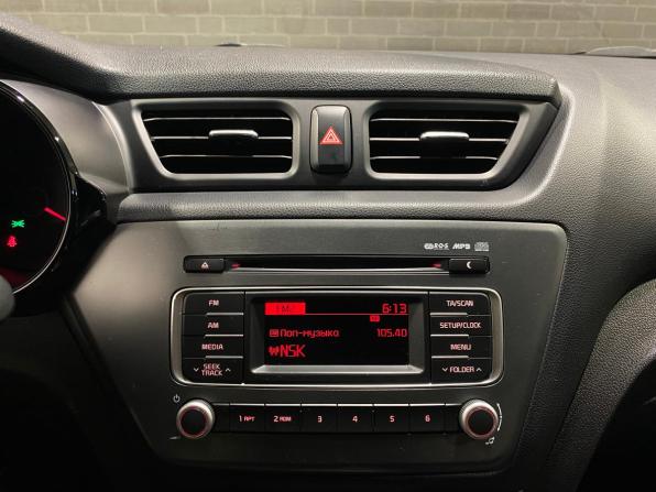 Kia Rio III Рестайлинг с пробегом 2016 года, цена 1 110 000 рублей, 87785 км, хэтчбек, Автокод Объявления
