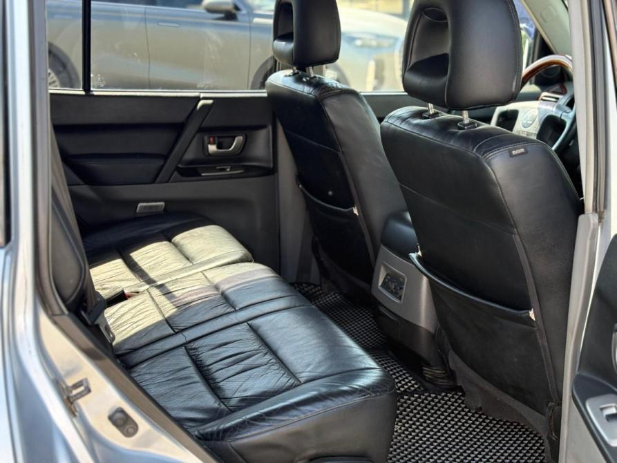 Mitsubishi Pajero III Рестайлинг Томск  - изображение 20