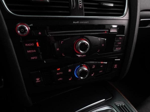 Audi A4 IV (B8) Рестайлинг с пробегом 2013 года, цена 1 749 000 рублей, 121620 км, седан, Автокод Объявления