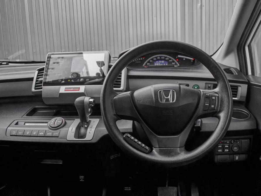 Honda Freed I Екатеринбург  - изображение 12