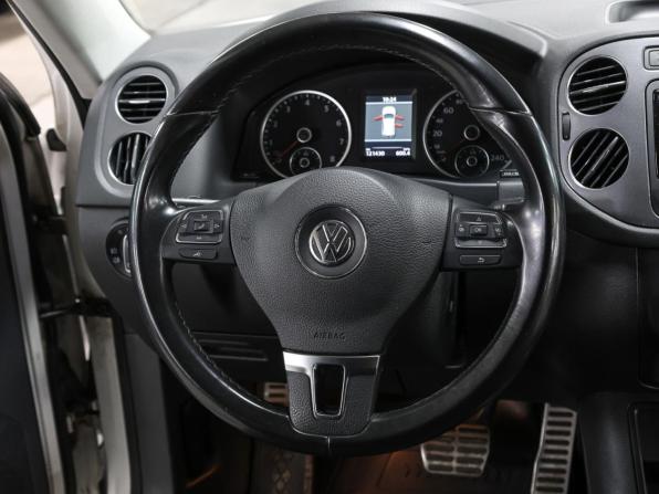 Volkswagen Tiguan I Рестайлинг с пробегом 2013 года, цена 1 479 000 рублей, 121427 км, внедорожник, Автокод Объявления
