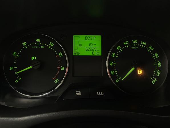 Skoda Fabia II Рестайлинг с пробегом 2012 года, цена 849 000 рублей, 62222 км, хэтчбек, Автокод Объявления