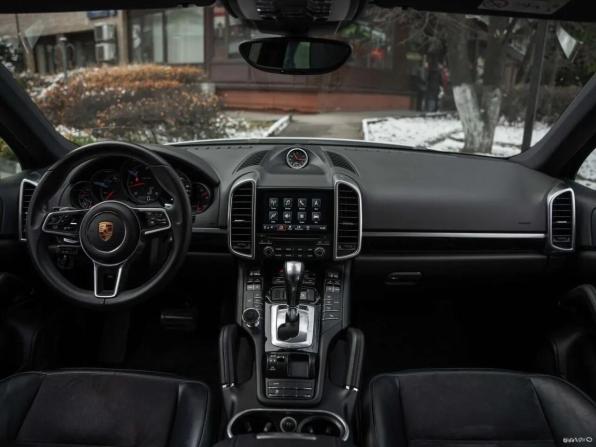 Porsche Cayenne II Рестайлинг (958) с пробегом 2018 года, цена 5 590 000 рублей, 122300 км, внедорожник, Автокод Объявления