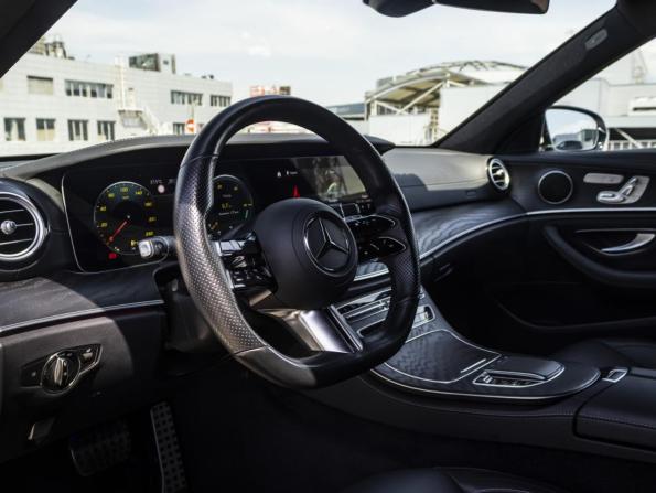 Mercedes-Benz E-Класс V (W213 S213 C238) Рестайлинг с пробегом 2020 года, цена 4 619 000 рублей, 71000 км, седан, Автокод Объявления