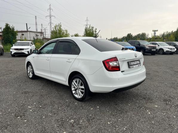 Skoda Rapid I Рестайлинг с пробегом 2019 года, цена 1 283 000 рублей, 114765 км, лифтбек, Автокод Объявления
