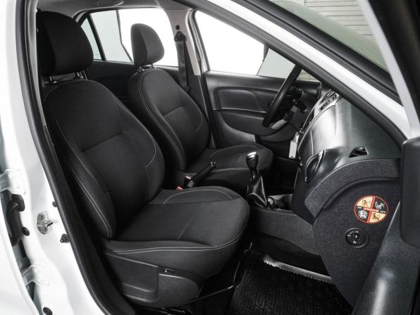 Renault Logan II Рестайлинг с пробегом 2022 года, цена 1 089 000 рублей, 81008 км, седан, Автокод Объявления