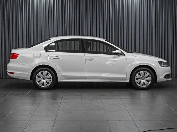 Volkswagen Jetta VI с пробегом 2014 года, цена 1 579 000 рублей, 103801 км, седан, Автокод Объявления