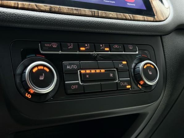 Volkswagen Tiguan I с пробегом 2010 года, цена 1 069 000 рублей, 254931 км, внедорожник, Автокод Объявления