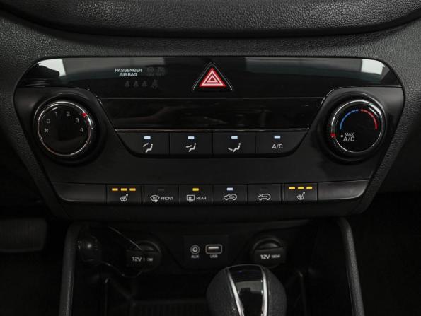 Hyundai Tucson III с пробегом 2016 года, цена 1 794 000 рублей, 140302 км, внедорожник, Автокод Объявления