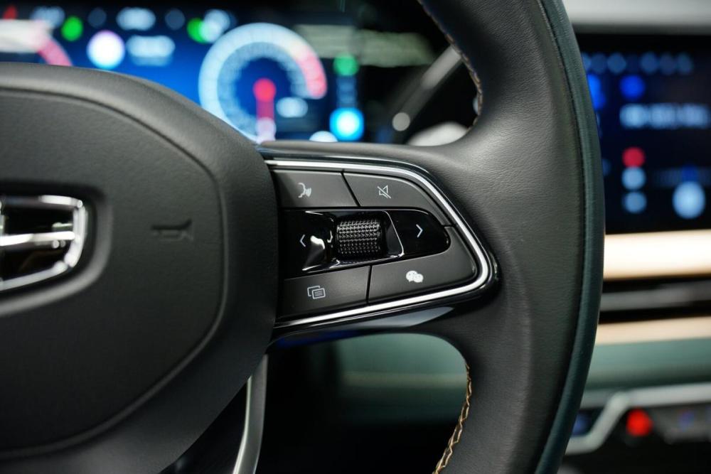 Geely Monjaro I Крым  - изображение 16