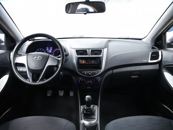 Hyundai Solaris I Рестайлинг с пробегом 2016 года, цена 850 000 рублей, 111548 км, седан, Автокод Объявления