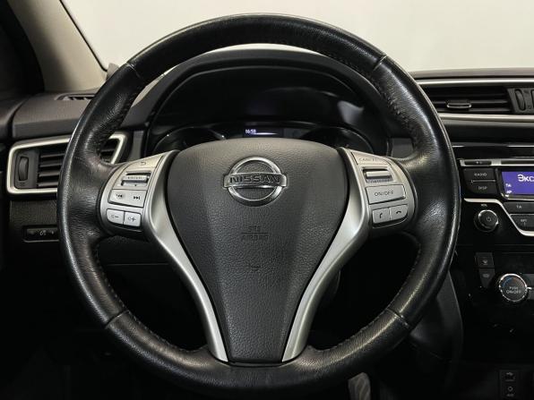Nissan Qashqai II с пробегом 2018 года, цена 1 559 000 рублей, 162804 км, внедорожник, Автокод Объявления