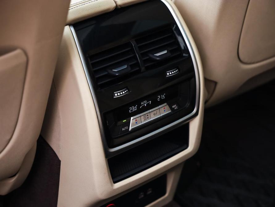 BMW X7 I (G07) Санкт-Петербург  - изображение 26