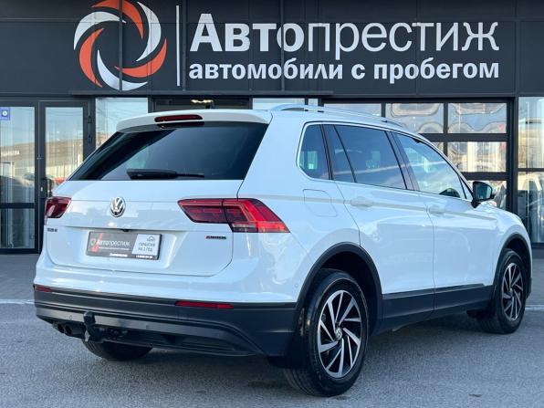 Volkswagen Tiguan II с пробегом 2018 года, цена 2 148 000 рублей, 177415 км, внедорожник, Автокод Объявления
