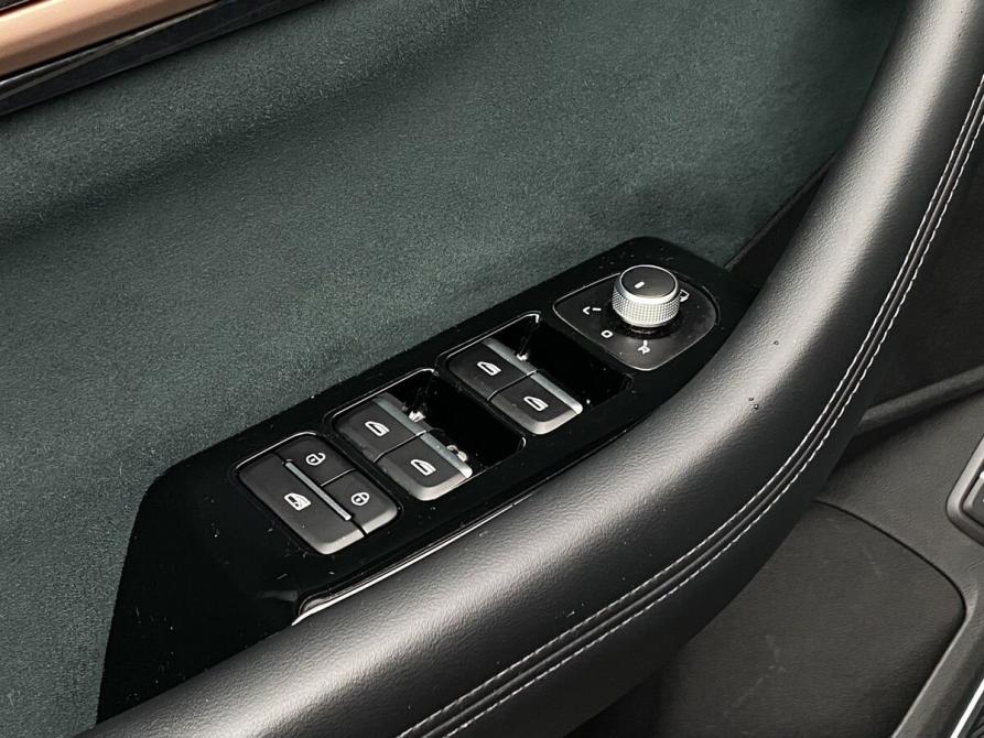 Geely Monjaro I Москва  - изображение 24