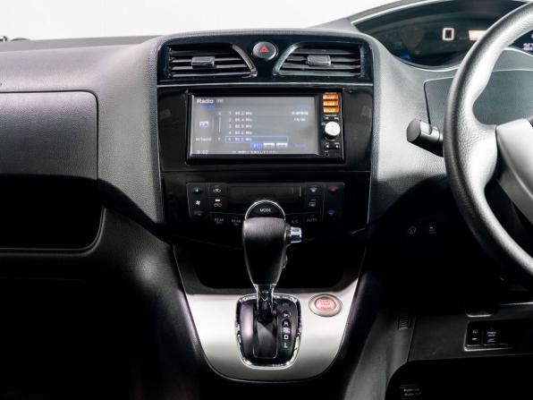 Nissan Serena IV (C26) с пробегом 2014 года, цена 1 520 000 рублей, 152700 км, минивэн, Автокод Объявления