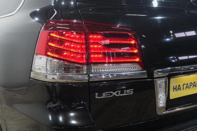 Lexus LX III Рестайлинг с пробегом 2013 года, цена 4 419 000 рублей, 283000 км, внедорожник, Автокод Объявления