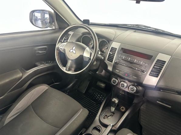 Mitsubishi Outlander II Рестайлинг с пробегом 2011 года, цена 960 000 рублей, 172122 км, внедорожник, Автокод Объявления
