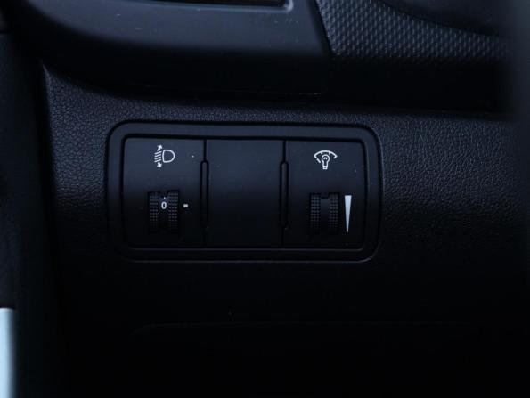 Hyundai Solaris I с пробегом 2013 года, цена 810 000 рублей, 176712 км, седан, Автокод Объявления
