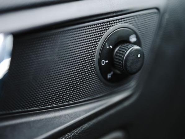 Skoda Yeti I Рестайлинг с пробегом 2014 года, цена 1 699 000 рублей, 141250 км, внедорожник, Автокод Объявления