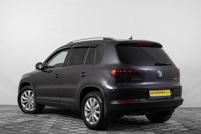 Volkswagen Tiguan I Рестайлинг с пробегом 2016 года, цена 1 699 000 рублей, 157000 км, внедорожник, Автокод Объявления