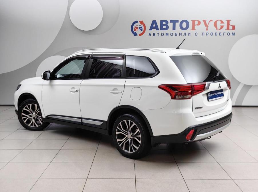 Mitsubishi Outlander III Рестайлинг 2 Подольск  - изображение 2